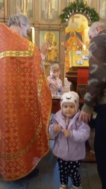 С праздником Жен-мироносиц!