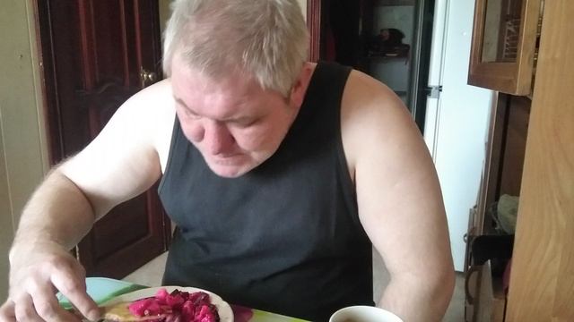 Обед жаренное мясо🍗🍖 и 💪картошка 🍠