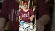 Когда-то, я пила чёрный крепкий кофе без сахара стаканами😁 Теперь люблю сладко с молоком или соком