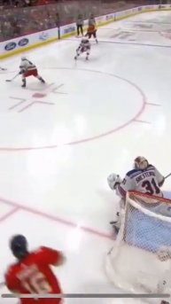 #hockeytime #nhlgoals #nhl #hockeyfans #hockeysports #sportshighlights #hockeygoals #nhlhighlights