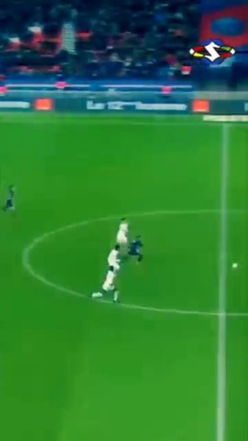 ⚡️Mbappe's Lightning Counterattack： From Sprint to Goal💥⚽️ #mbappe #counterattack #football  #short