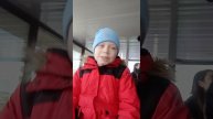 катаемся на трамвае на реке