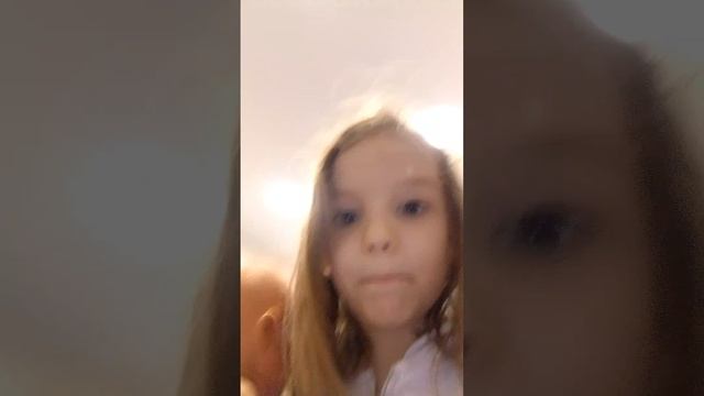 я задаю вопросы Адель😱