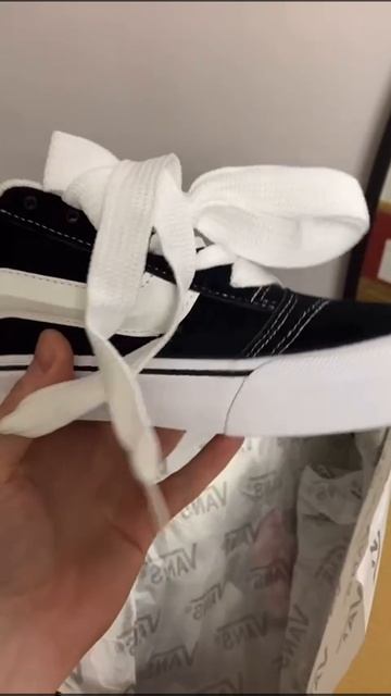 Vans Knu Skool