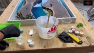 Красивый стол из эпоксидной смолы
