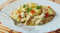 Рагу из куриного филе с ананасами и овощами