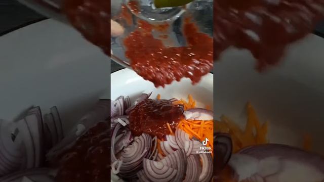 Селёдка с морковкой по корейски 🐟 🔥