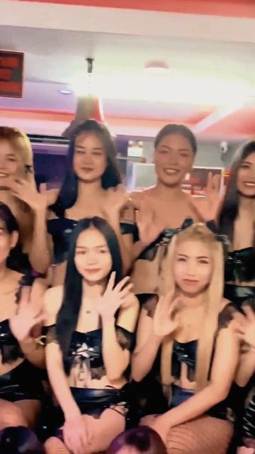 Welcome to paradise in Pattaya | SOI 6 Pattaya Bars | Don't go to Pattaya if you're married