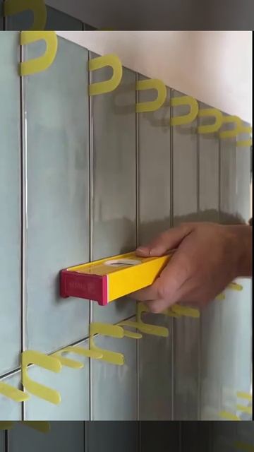 Укладка мелкой плитки на фартук