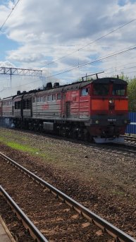 дизель 2ТЭ10У-0112 в работе