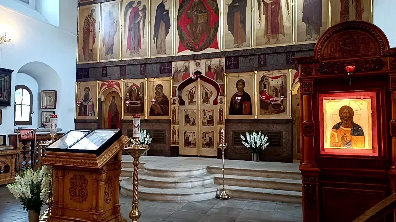 Неделя 3-я по Пасхе, святых жен-мироносиц. Правв. Марфы и Марии. Блгв. Тамары, царицы Грузинской.