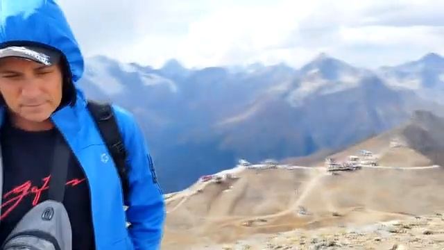Здравствуй Домбай и до свидания. (Выставочная бригада на выходных на вершинах Ка