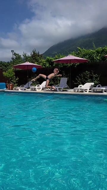 VID_20250503_121346_139.mp4