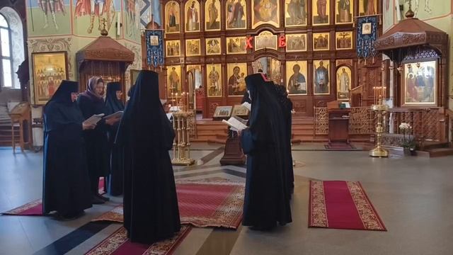 ВСЕНОЩНОЕ БДЕНИЕ В КАНУН НЕДЕЛИ ЖЕН-МИРОНОСИЦ: ХОР ИВЕРСКОГО МОНАСТЫРЯ