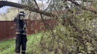 Последствия непогоды в Подмосковье готовы ликвидировать 200 спасателей
