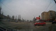 Включенный поворотник преимущества не даёт...