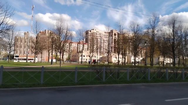 Катаюсь на велосипеде, 3 мая 2025.