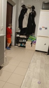 меня откинул барьер