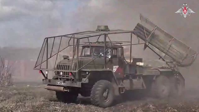 РСЗО «Град» артиллерийской бригады ВДВ нанесла удар по группе пехоты ВСУ, пытавшейся закрепиться ...