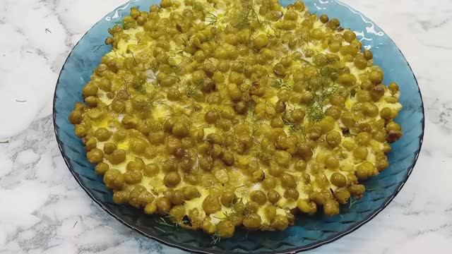 Яичница с зеленым горошком. Быстро и вкусно!!!