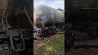 Поезда в городе.