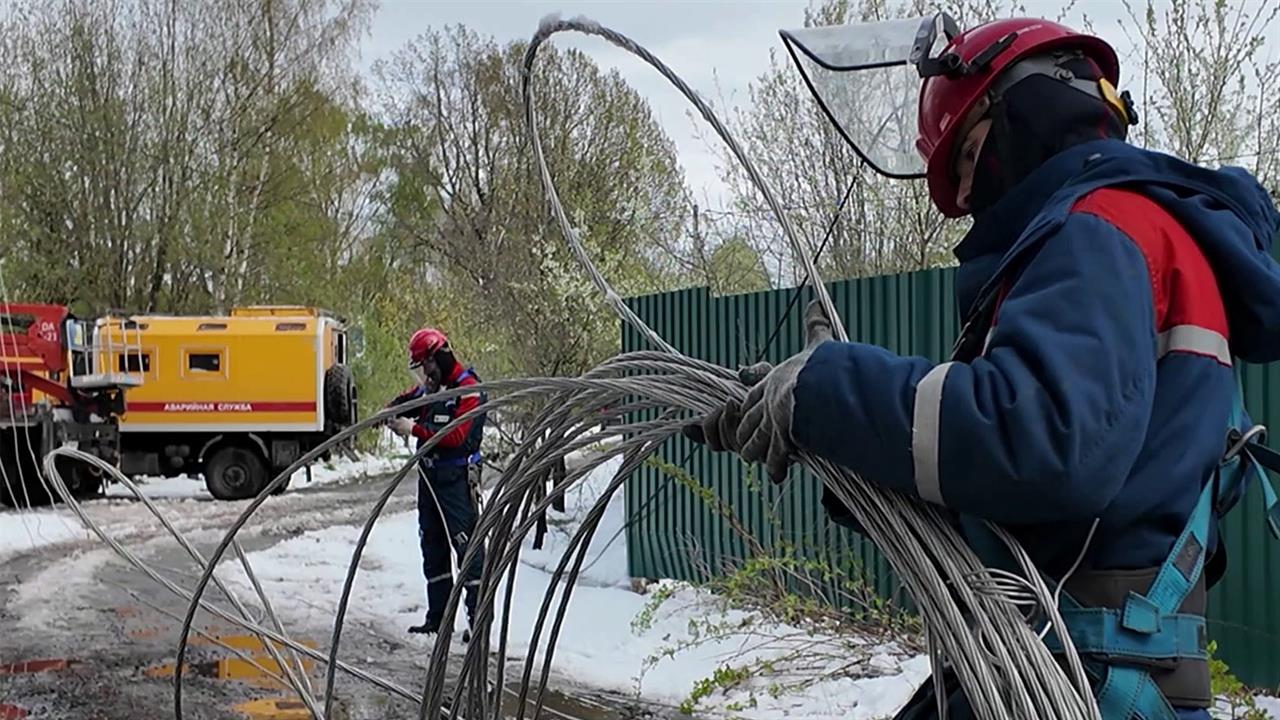В Московской области энергетики устраняют последствия мощного удара стихии