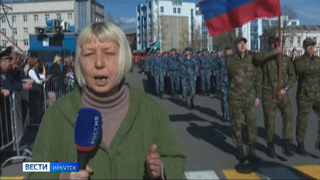 Репетиция торжественного шествия ко Дню Победы прошла на площади перед зданием правительства региона