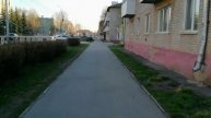 На улице нам встретить музыкантов