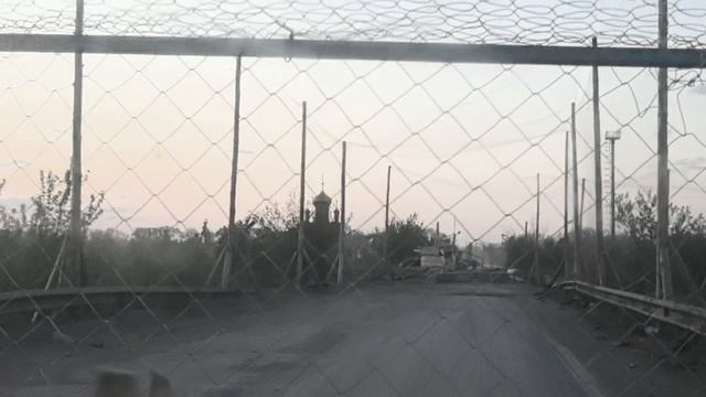 Российский антидроновый коридор где-то на Донбассе.  Военный Осведомитель...