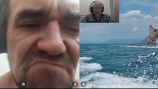 Пустобрех(охотн.) - бесцельно, напрасно лающая, брешущая попусту собака...