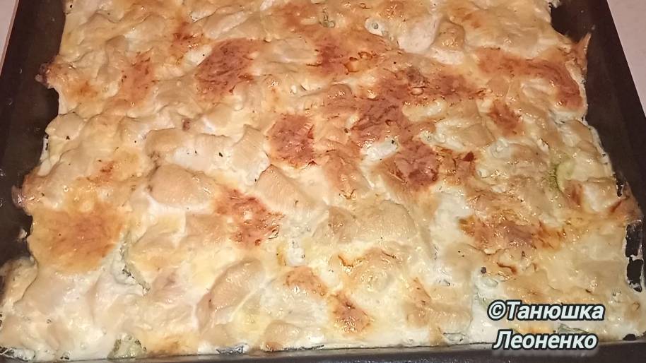 Картофельная запеканка с кабачками и куринной грудкой