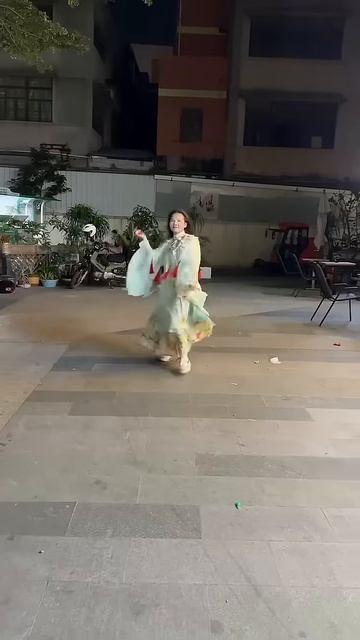 Amazing gifts for her birthday party 🥳🎉#diy #gift #happy #shorts #trending