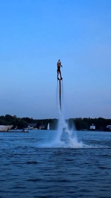 Не сдавайтесь, потому что путь к успеху может быть долгим и трудным.