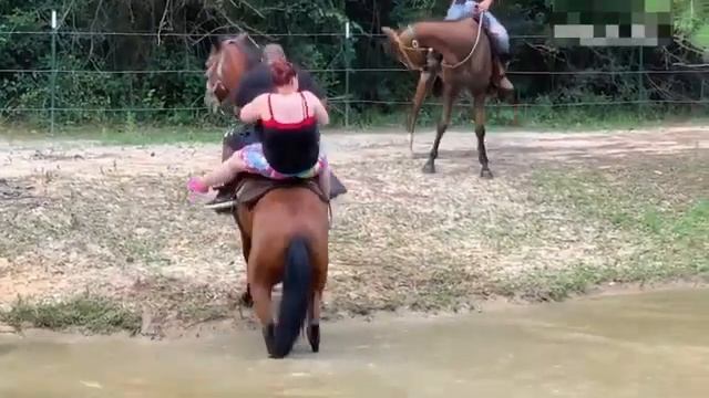На районе весело ч.1(приколы)