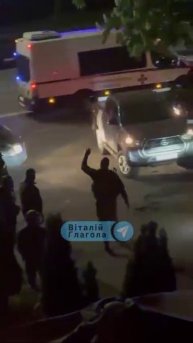 В Ужгороде черные фасовщики из ТЦК и полицаи провели масштабный ночной рейд — проверяли заведения об