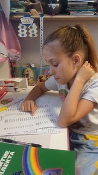 Как научить школьника быстро читать?