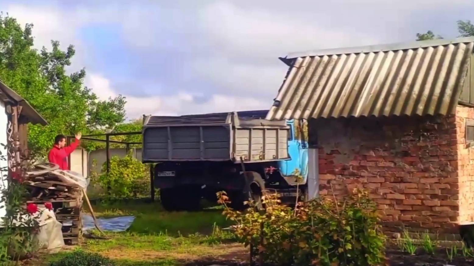 Архив . Теперь не замёрзнем...Макеевка ДНР Россия .