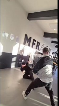 драка спорт зал