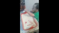 Сокровища в белом песке. Занимательные игры для малышей.