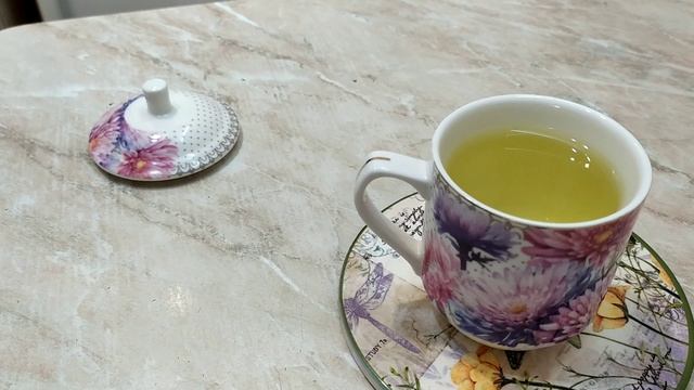 Чай из свежих листьев Любистока