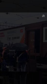 В Екатеринбург пришел сегодня поезд «Эшелон Победы», куда пришли сотни человек.