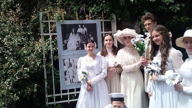3 мая. Ливадия. Белый цветок