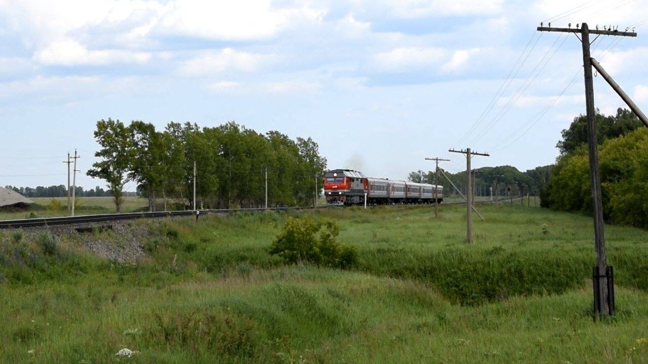 Тепловоз ТЭП70БС-261
