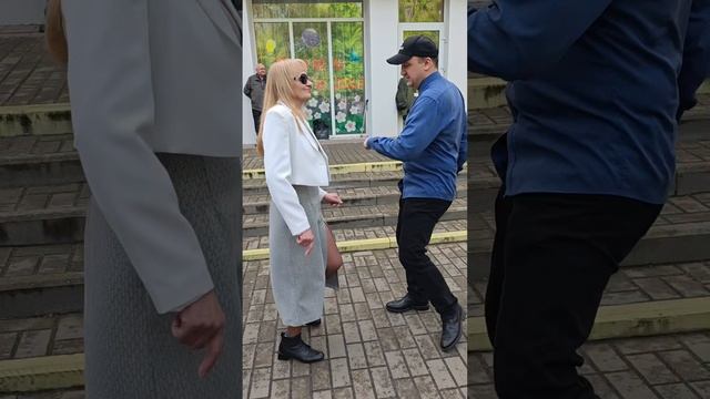 3.05.25г..."В тебя безумно я влюбился"...