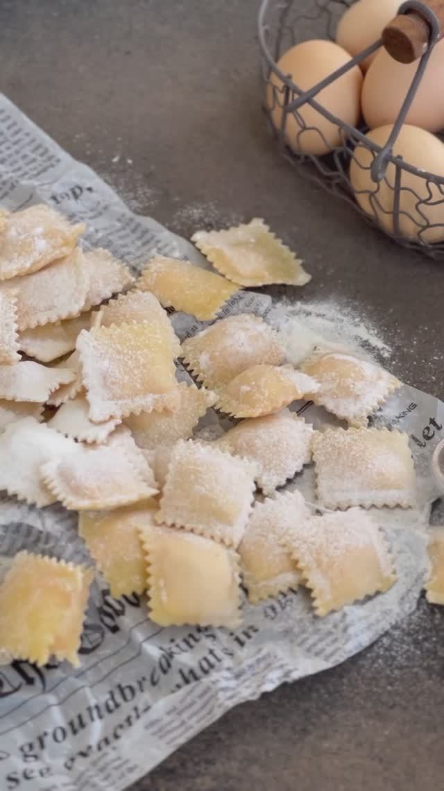 🥟 Как приготовить равиоли с лососем и сливочным сыром? - готовим вкусный итальянский ужин