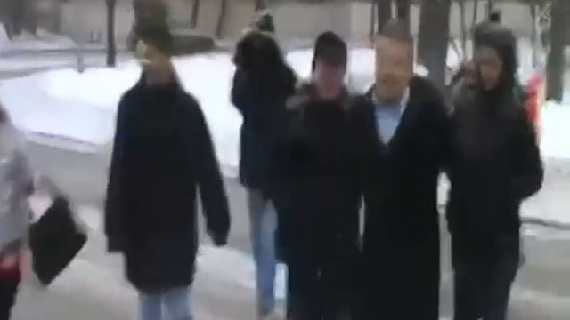 Пранкеры заманили Уральского на свидание с парнем. Случайно обнаружили его анкету на сайте мальчиков