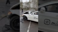 В Красноярске очередные мамкины дрифтёры размотались друг об друга.