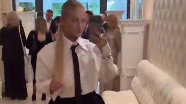 💕 Элина Рахимова показала свой образ на свадьбе сестры Никиты Гуранды | Новости Дом 2