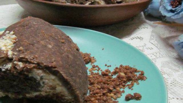 Творожный пирог с хлебной крошкой