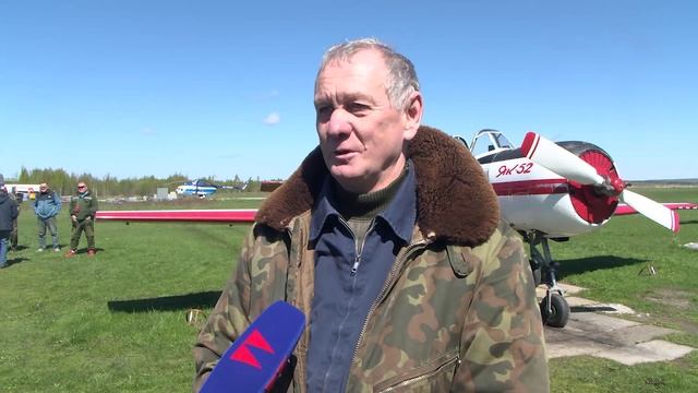 Сюжет Портреты Героев на самолётах